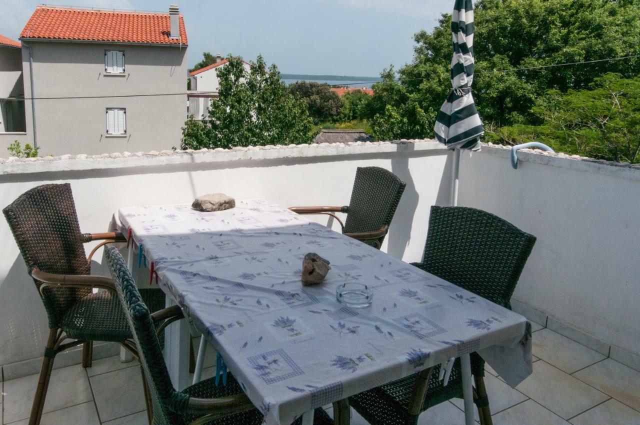 Apartments Nadia Sokolic Нерезине Экстерьер фото